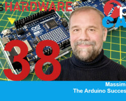 Co je nového u Arduino? Massimo Banzi se otevřeně rozpovídal o úspěchu projektu a nejnovějších deskách Arduino Uno R4 Minima a WiFi.