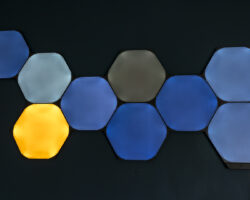 Recenze Nanoleaf Shapes Ultra Black Hexagons: Elegantní design s vysokým výkonem