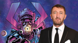 Ralph Ineson z MCU jako Galactus v Fantastické čtyřce